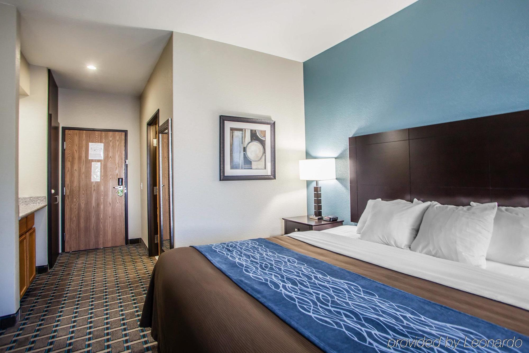 Super 8 By Wyndham Lees Summit Motel Лийс Съмит Екстериор снимка
