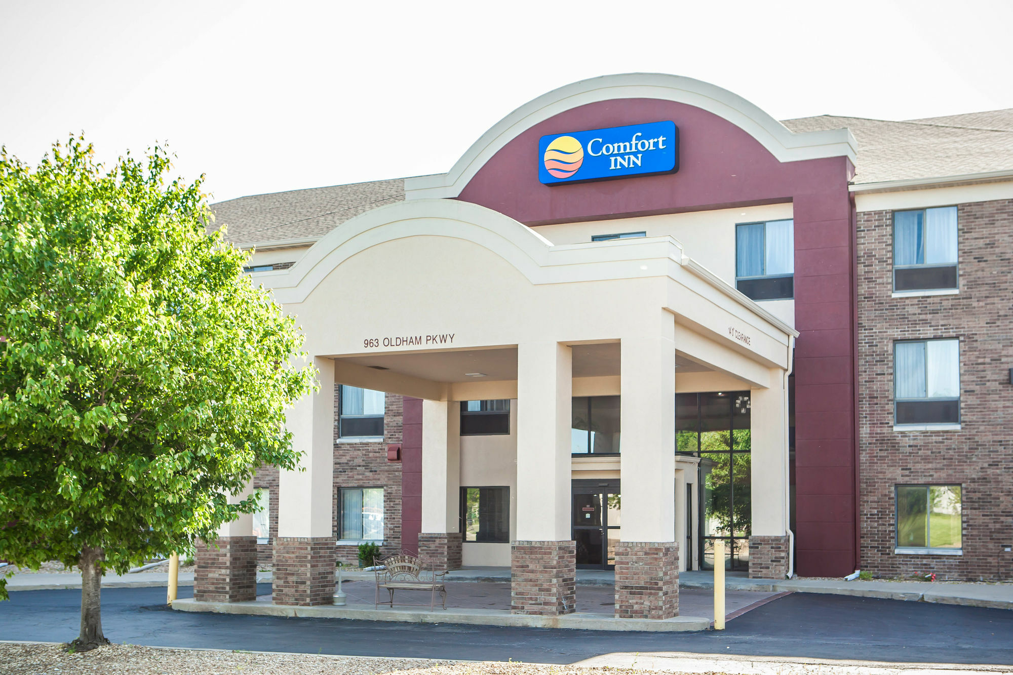 Super 8 By Wyndham Lees Summit Motel Лийс Съмит Екстериор снимка